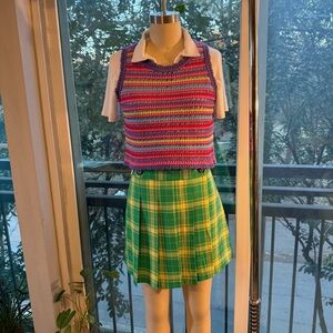 TOPSHOP Green Plaid Wrap Skirt
Size 12